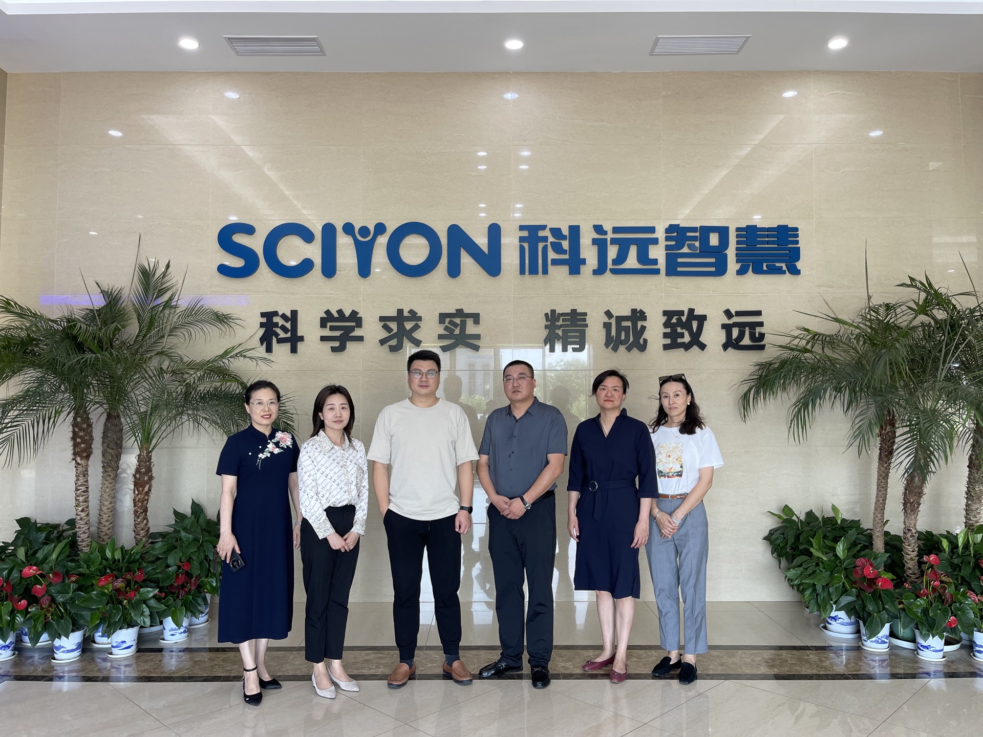 E99D384EDE953086D184A12363924141.jpg E99D384EDE953086D184A12363924141.jpg