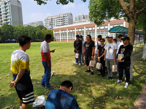 翟磊教练总结训话_副本.jpg 翟磊教练总结训话_副本.jpg