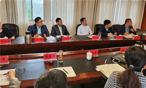 校企合作研讨会1_副本.png 校企合作研讨会1_副本.png